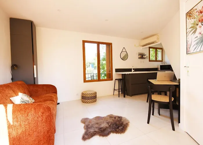 Studio - Confort - Climatise - Le Refuge De Charles - Jardin