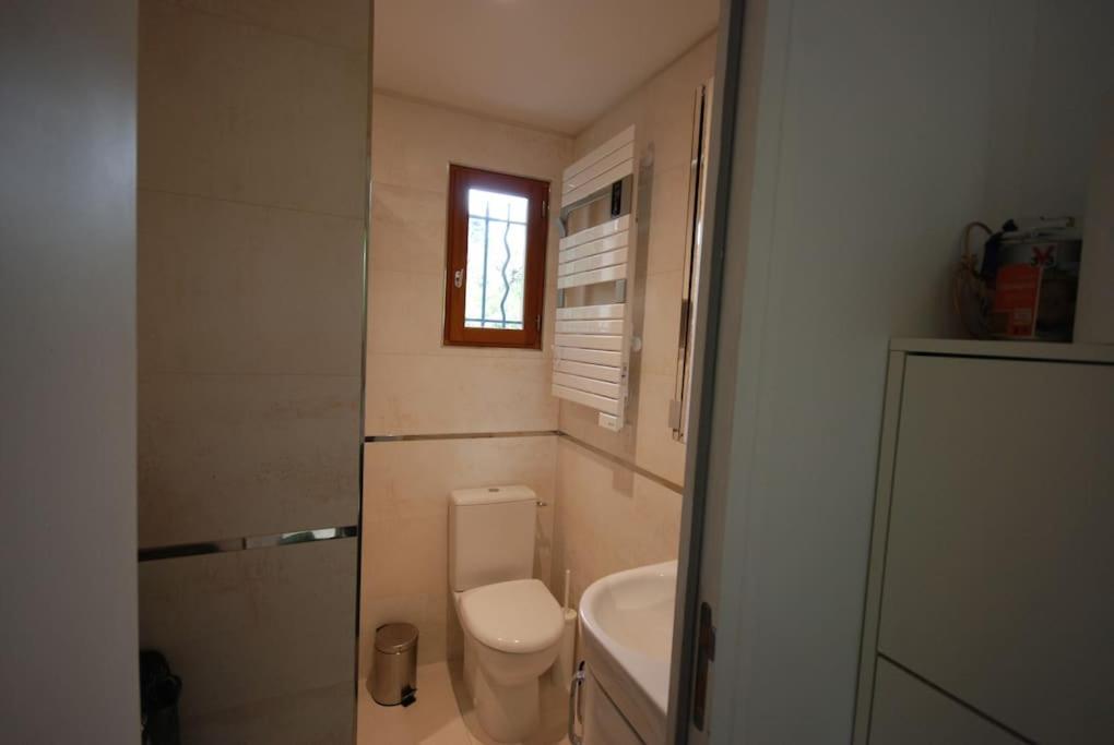 - Confort - Climatise - Le Refuge De Charles - Jardin Apartment Bures-sur-Yvette